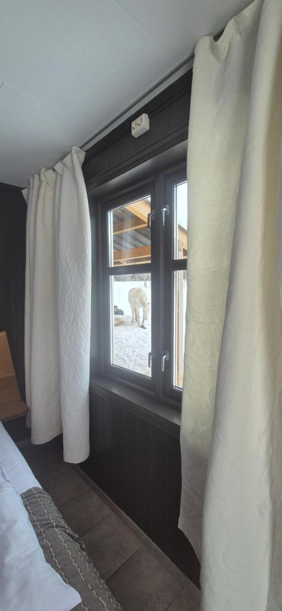 Yggdrasil Farmhotel Retreat, Spa & Yoga Straumsbukta Quarto foto