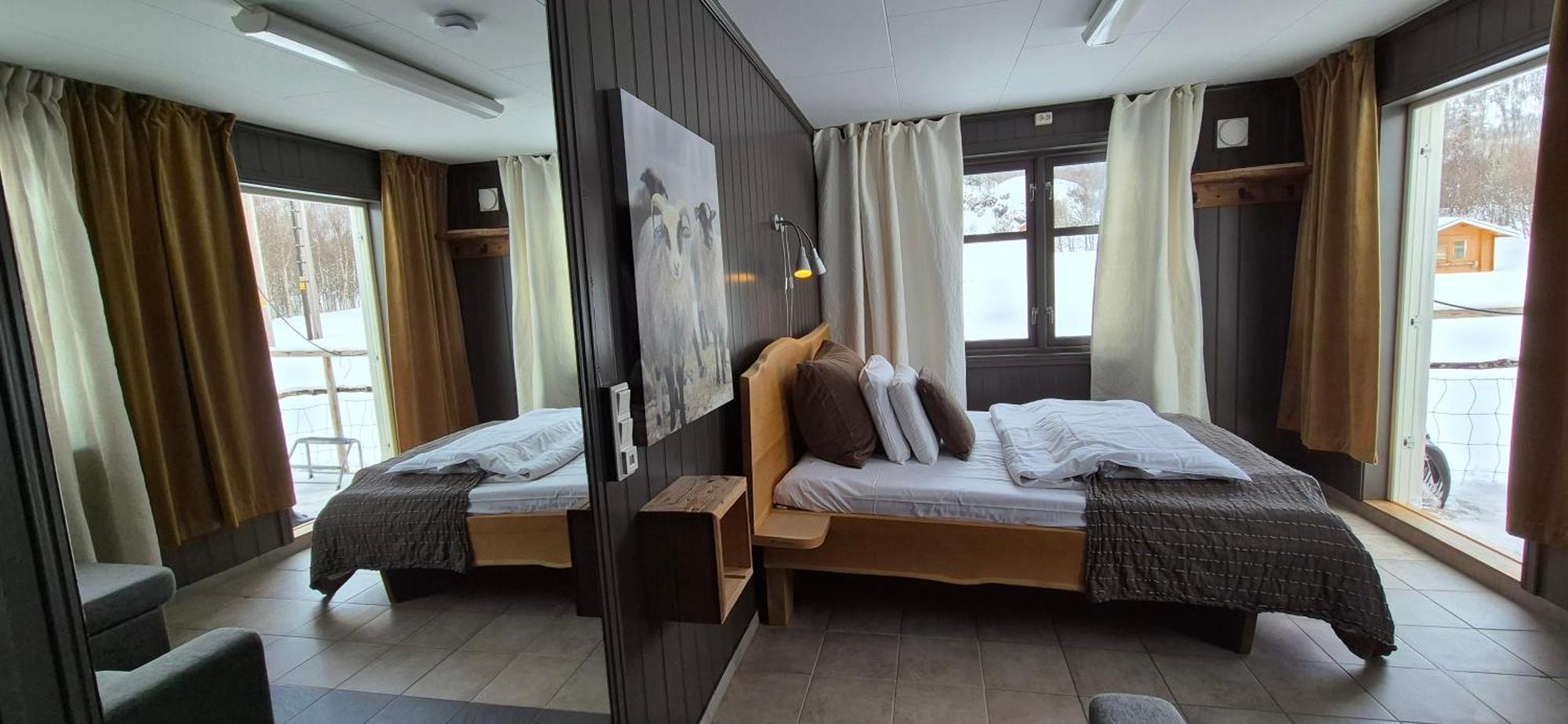 Yggdrasil Farmhotel Retreat, Spa & Yoga Straumsbukta Quarto foto